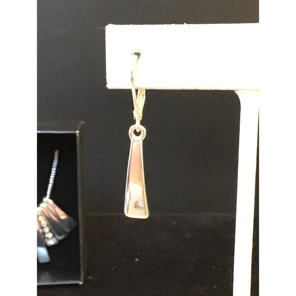 Avon Modern Embellished Necklace Earring Gift Set Silver Tone (1556-A-B) - Picture 4 of 6